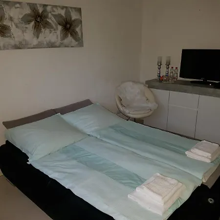 Gemütliche Messezimmer Valentina