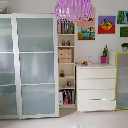 Privatunterkunft Gemütliche Messezimmer Valentina *